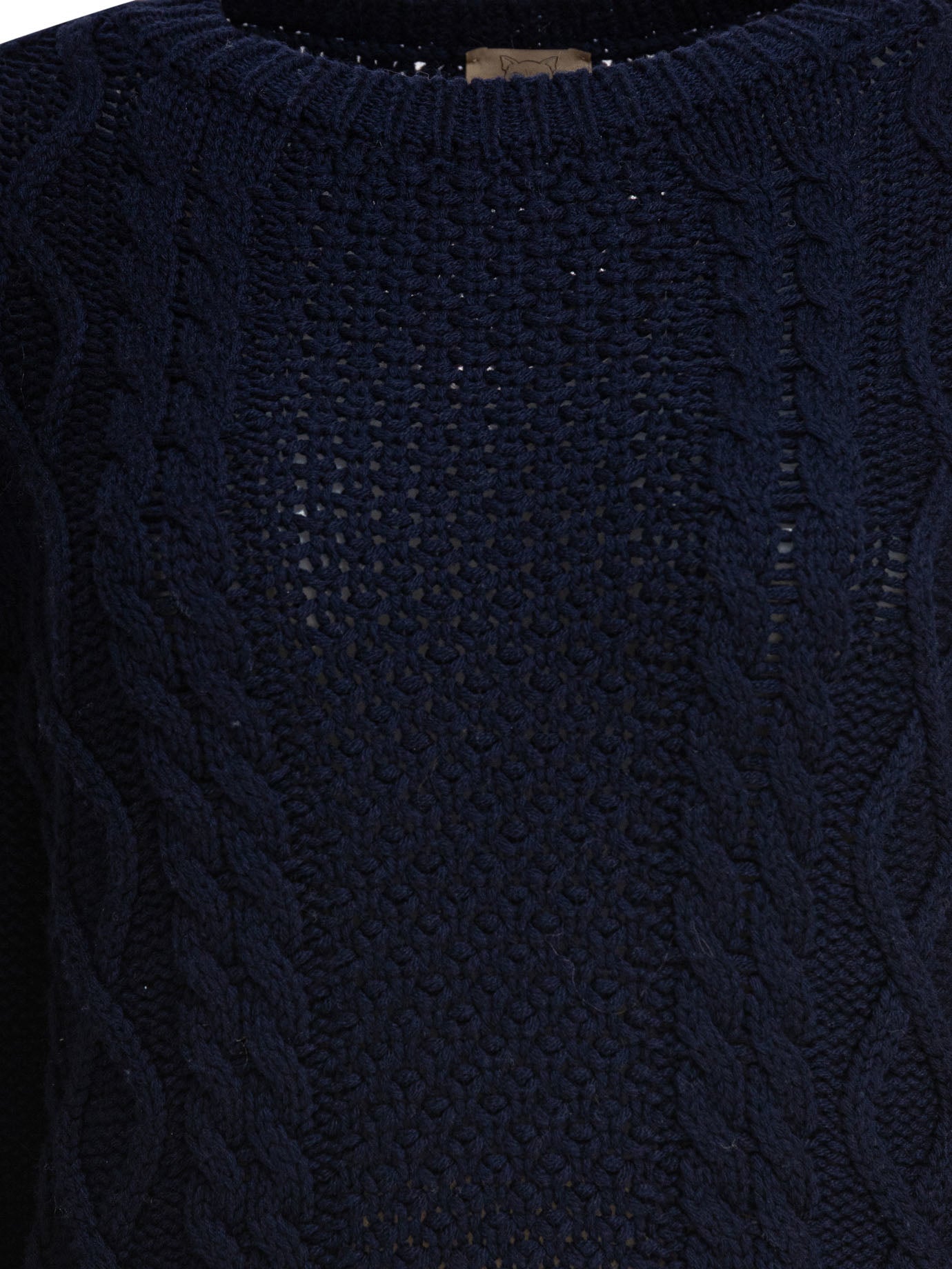 Rakku Knitwear