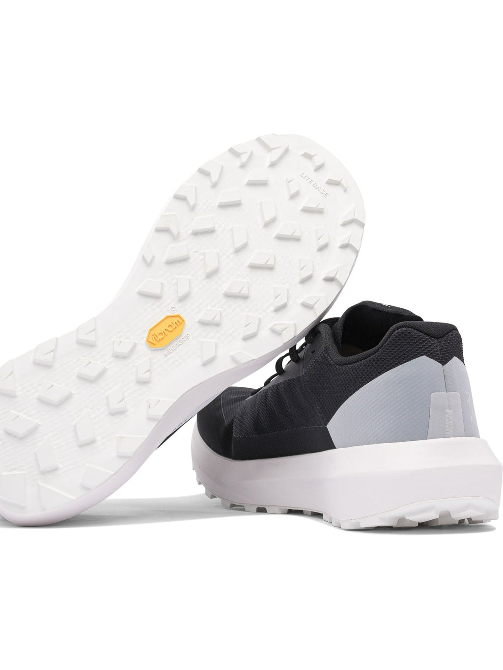 Arc'teryx Sneakers & Slip-on