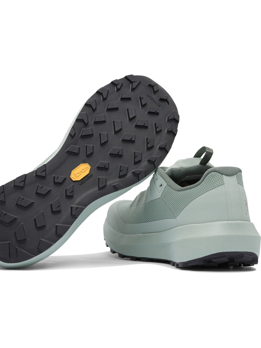 Arc'teryx Sneakers & Slip-on