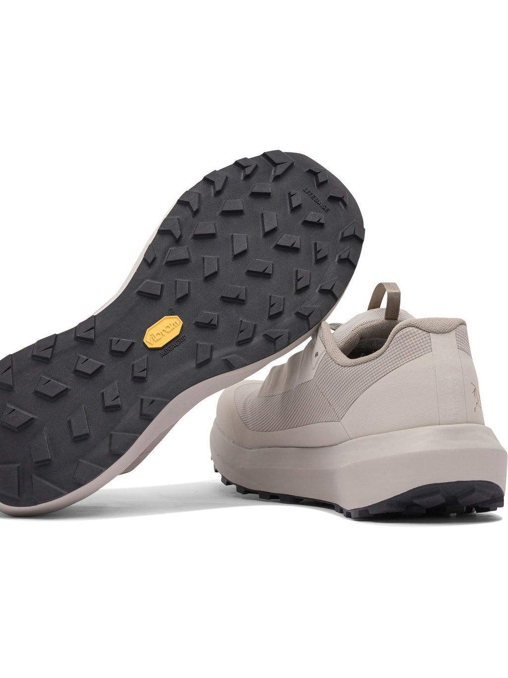 Arc'teryx Sneakers & Slip-on