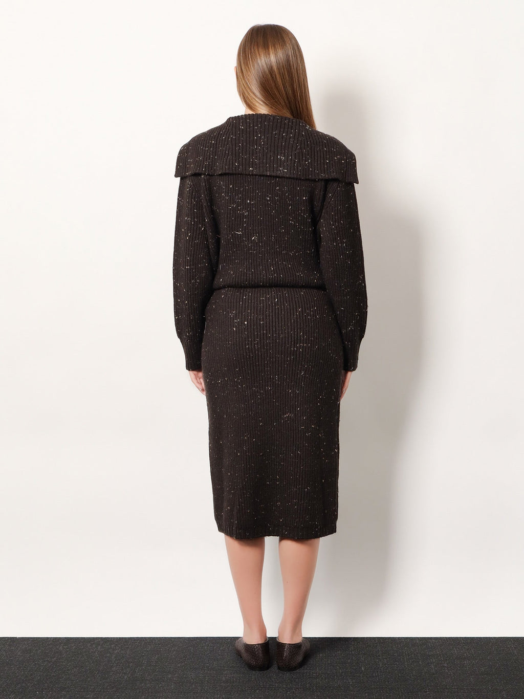 Bottega Veneta Midi Wool Skirt