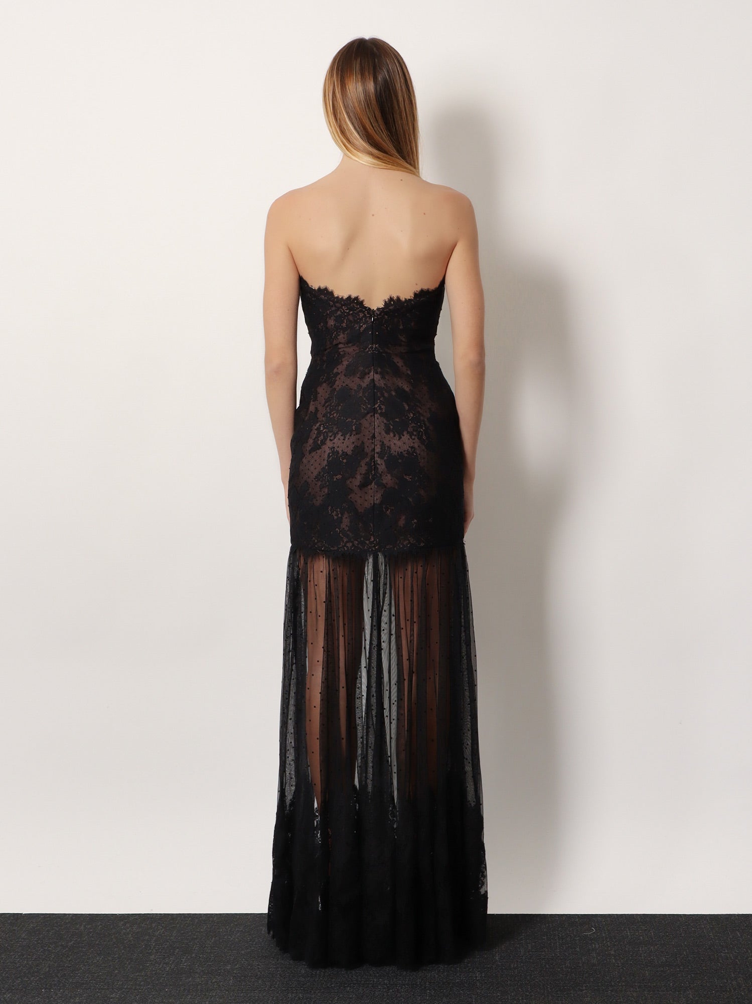 Retrofete Vespera Long Lace Dress