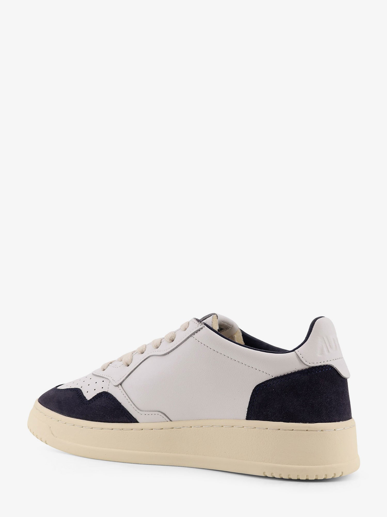 Autry Medalist Leather Sneakers