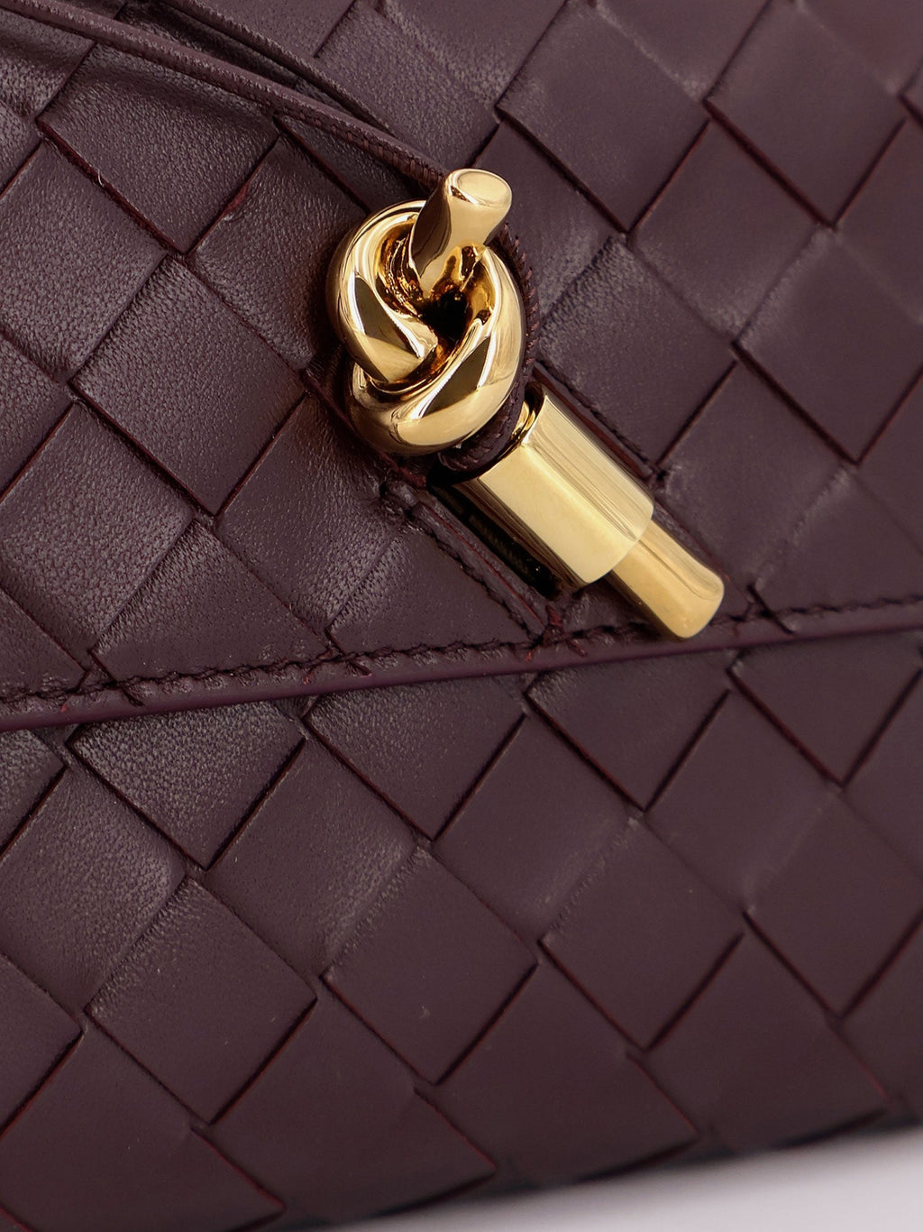 Bottega Veneta Andiamo Leather Clutch With Woven Pattern