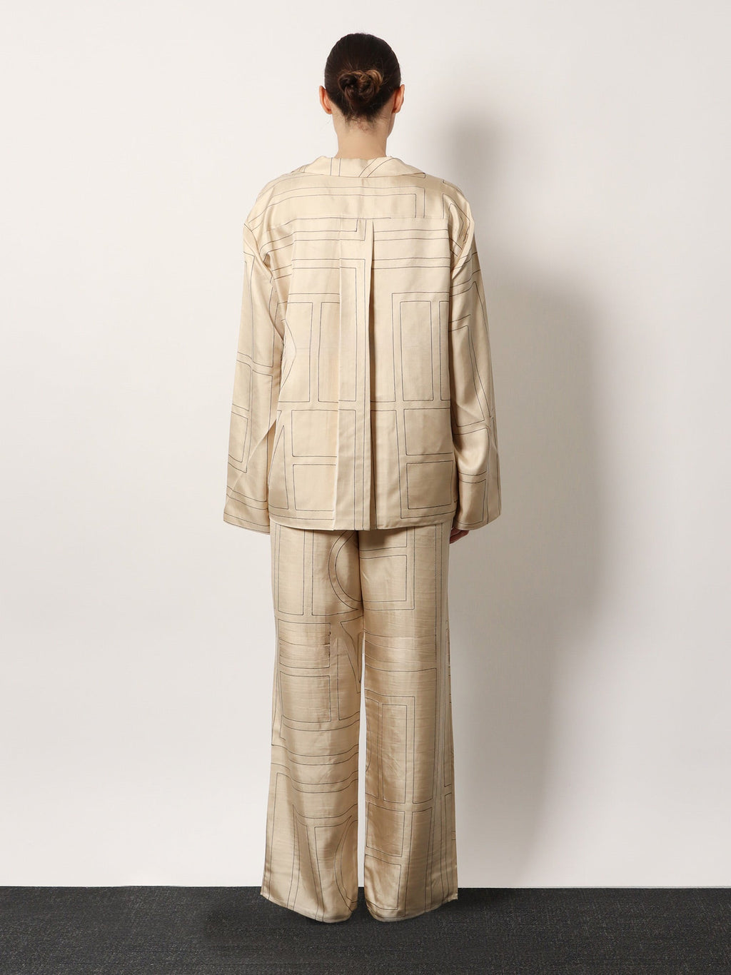 Toteme Silk Shirt With Monogram Logo Embroidery
