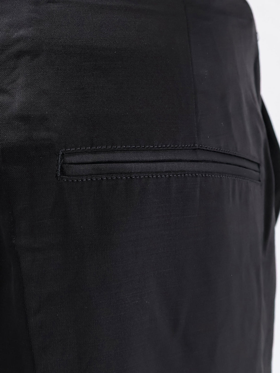 Toteme Easy Raw Edge Viscose And Linen Trousers