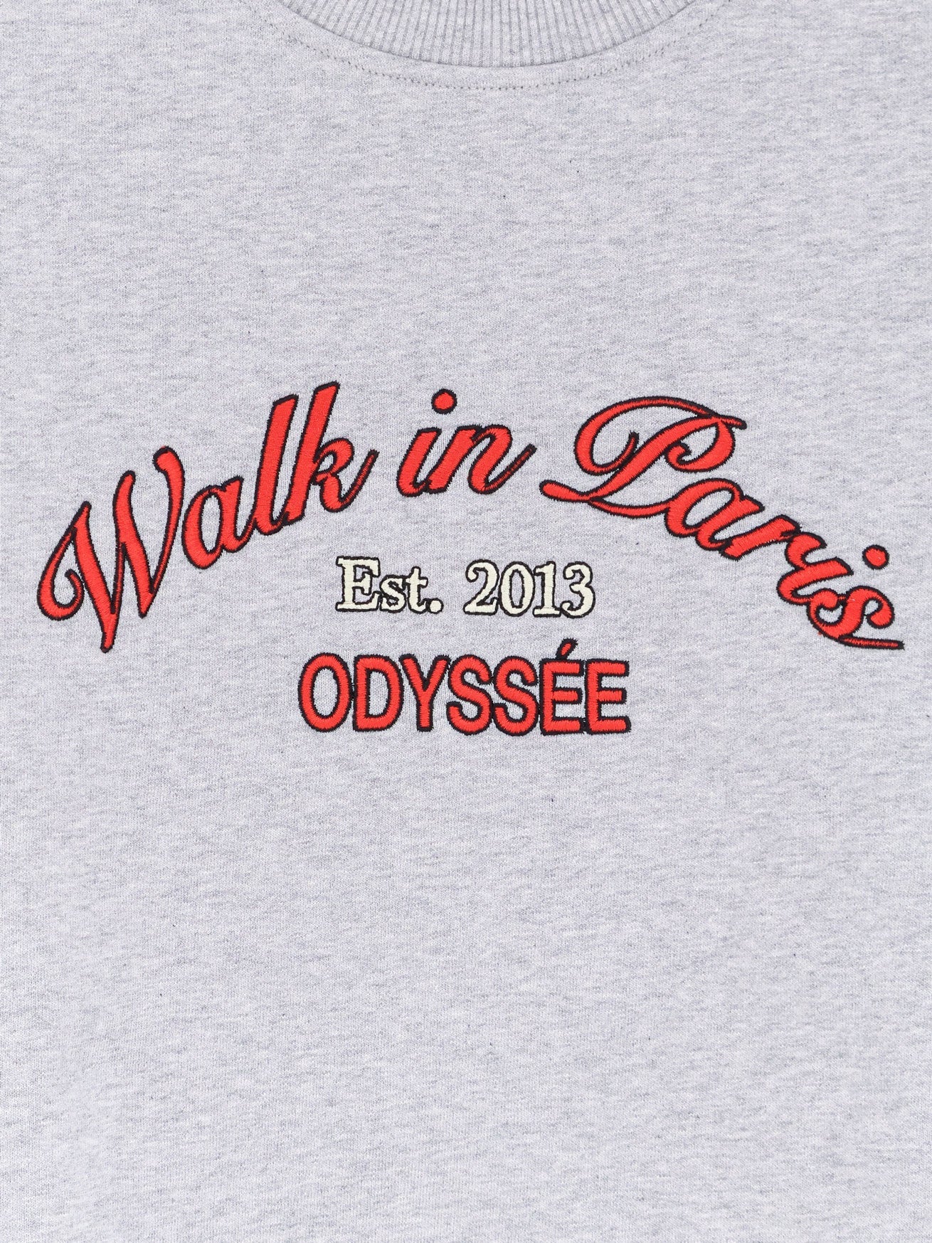 Walk In Paris Sweatshirt With Embroidered Logo On The Front