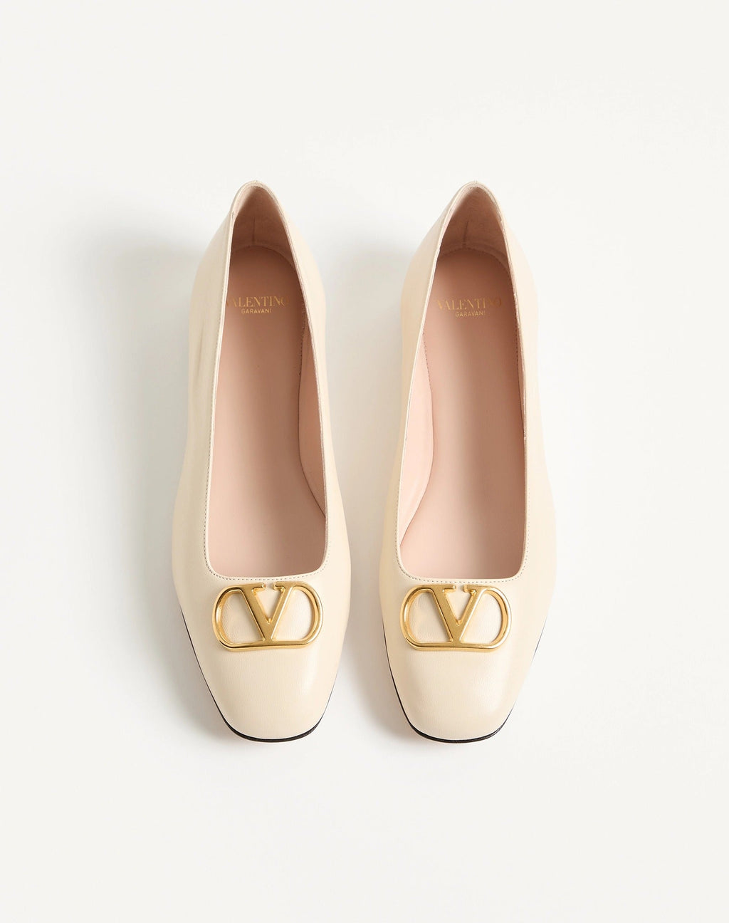 Valentino Garavani Vlogo Signature Ballet Flats In Leather
