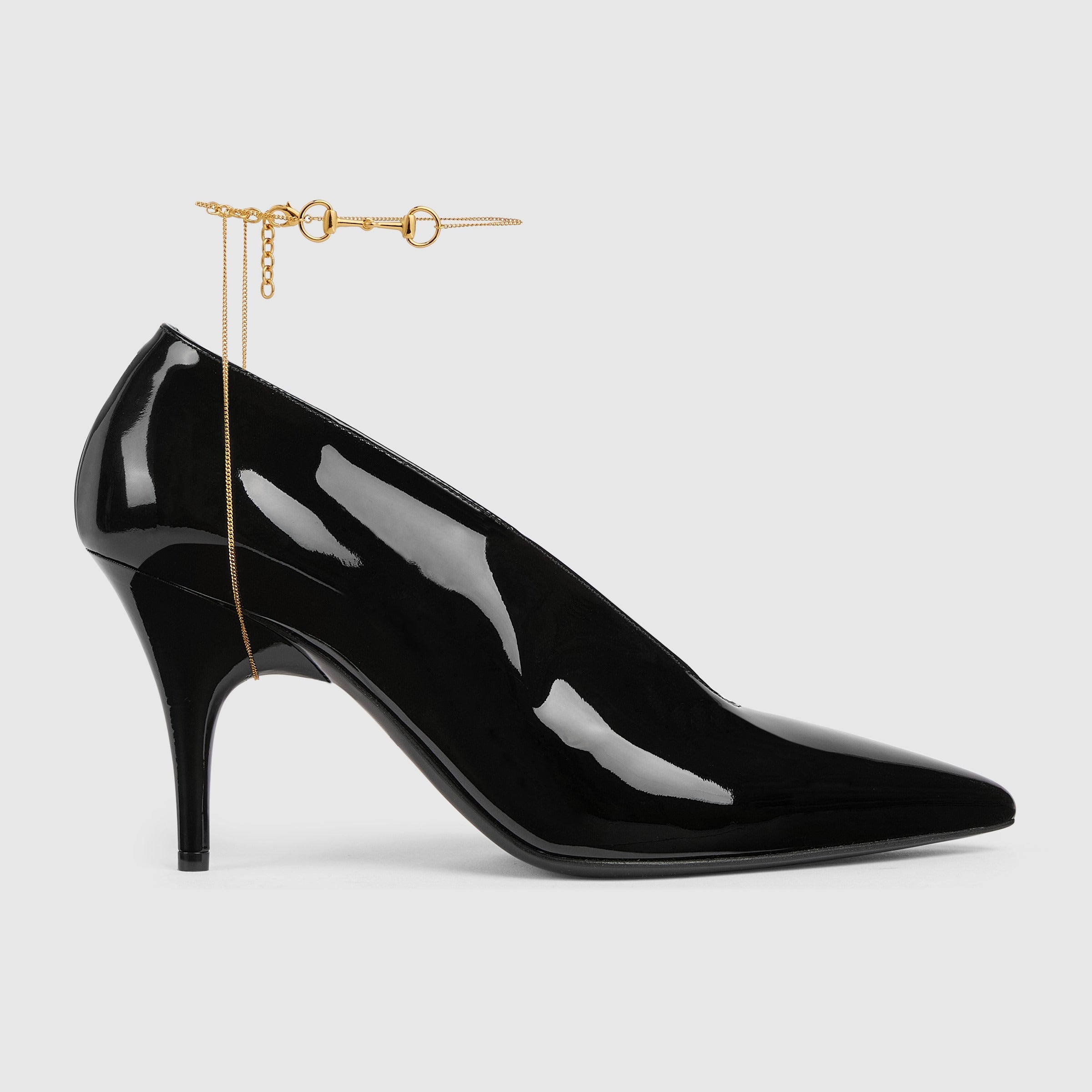 Gucci Leather Décolletté Pumps With Jewel