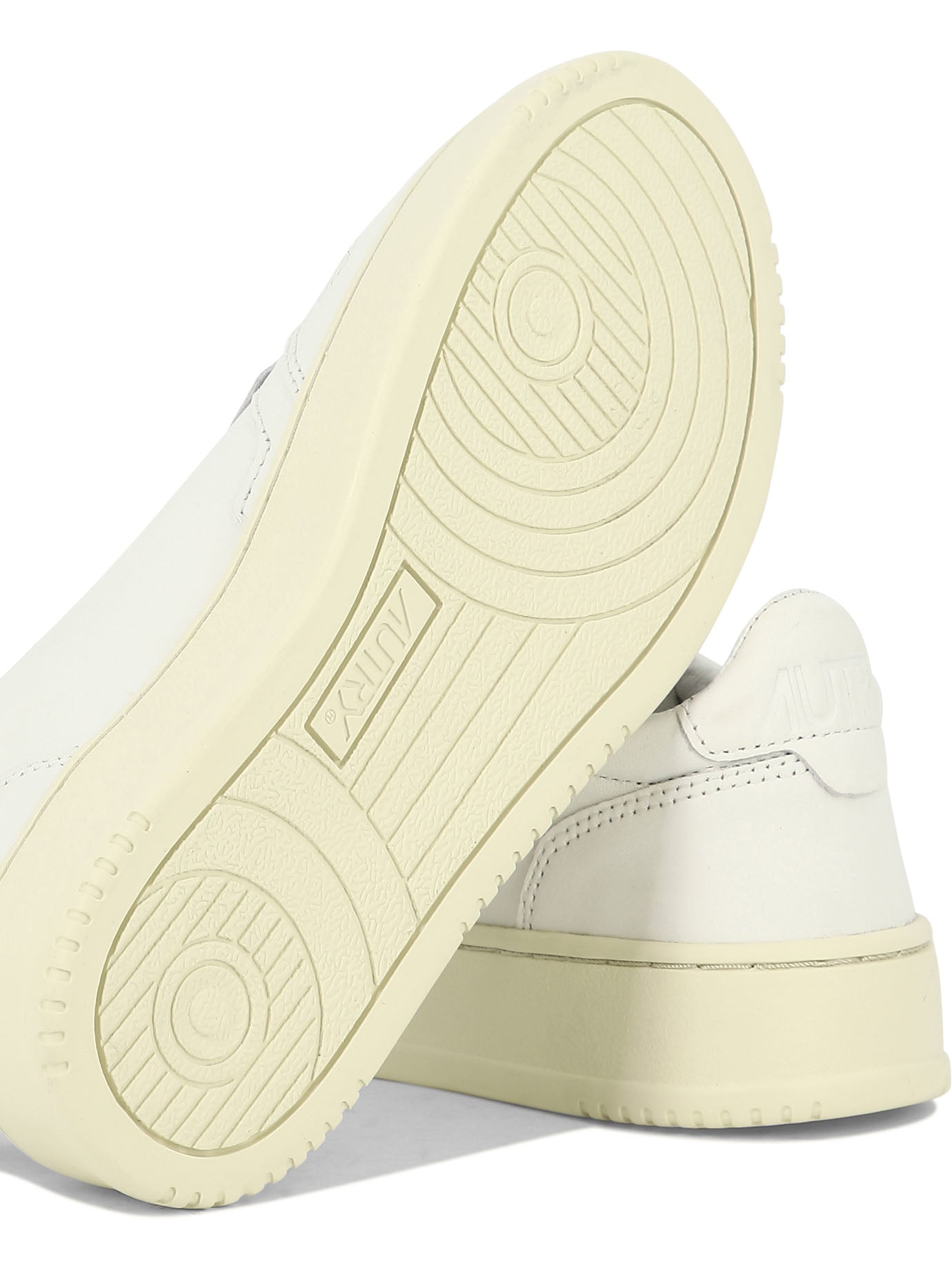 Autry "medalist Low" Sneakers