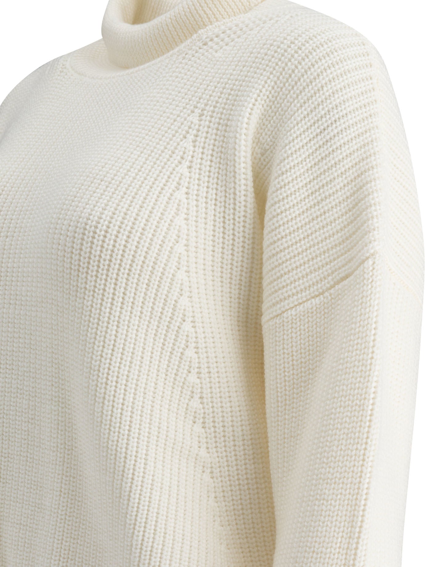 Rakkì Merino Wool Turtleneck Knitwear