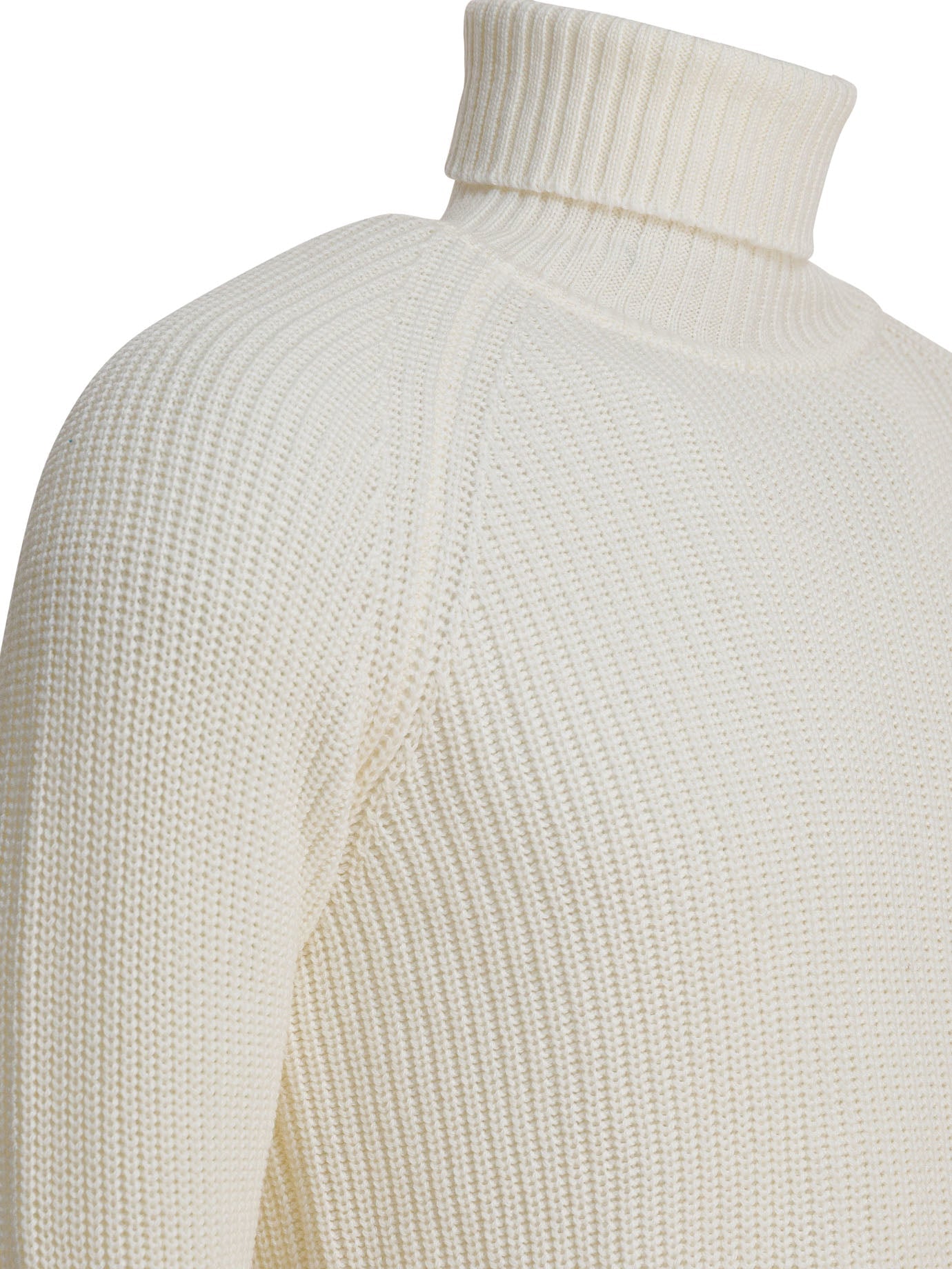 Rakku Turtleneck Sweater "rebel"