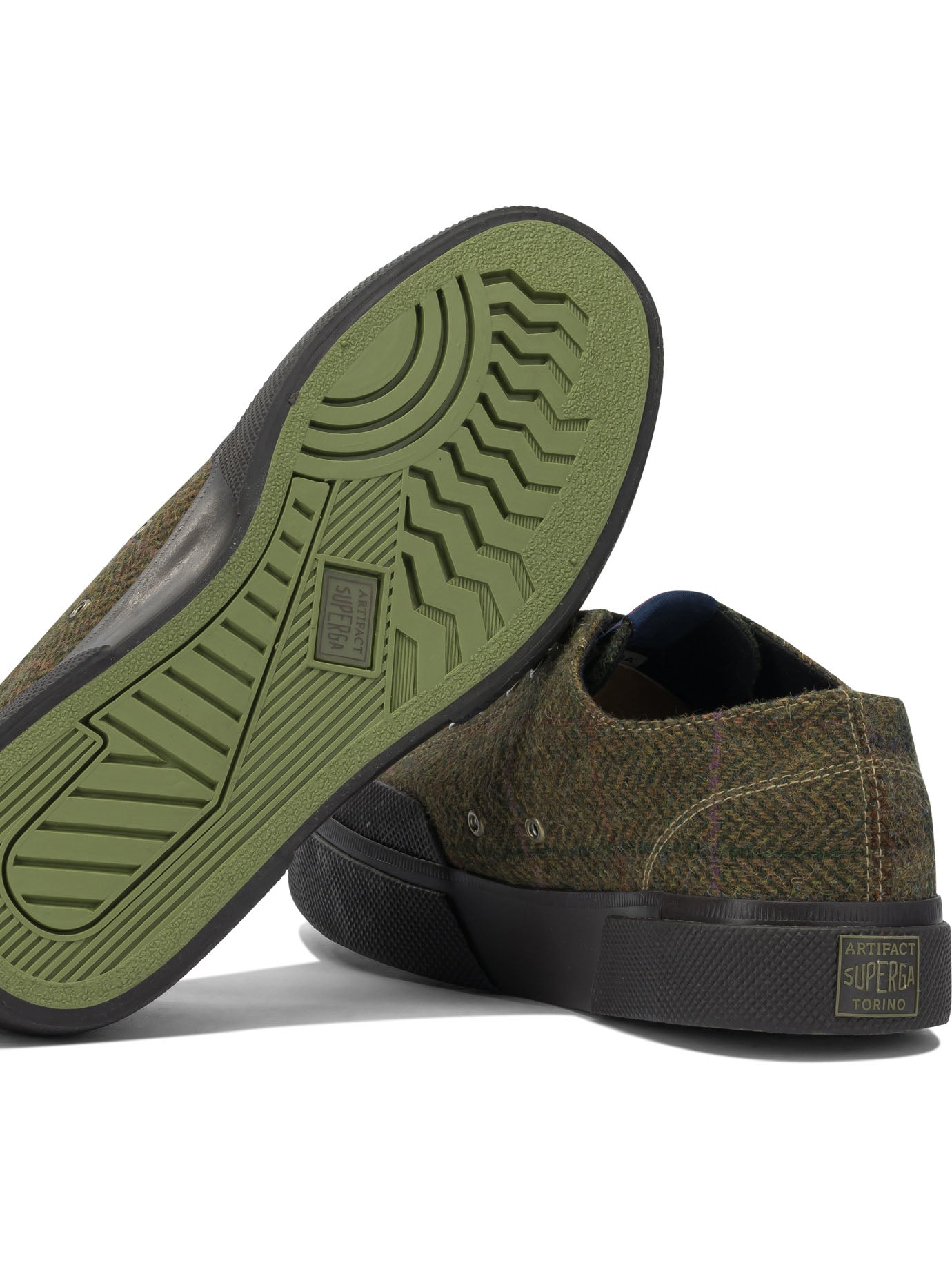 Superga Sneakers & Slip-on